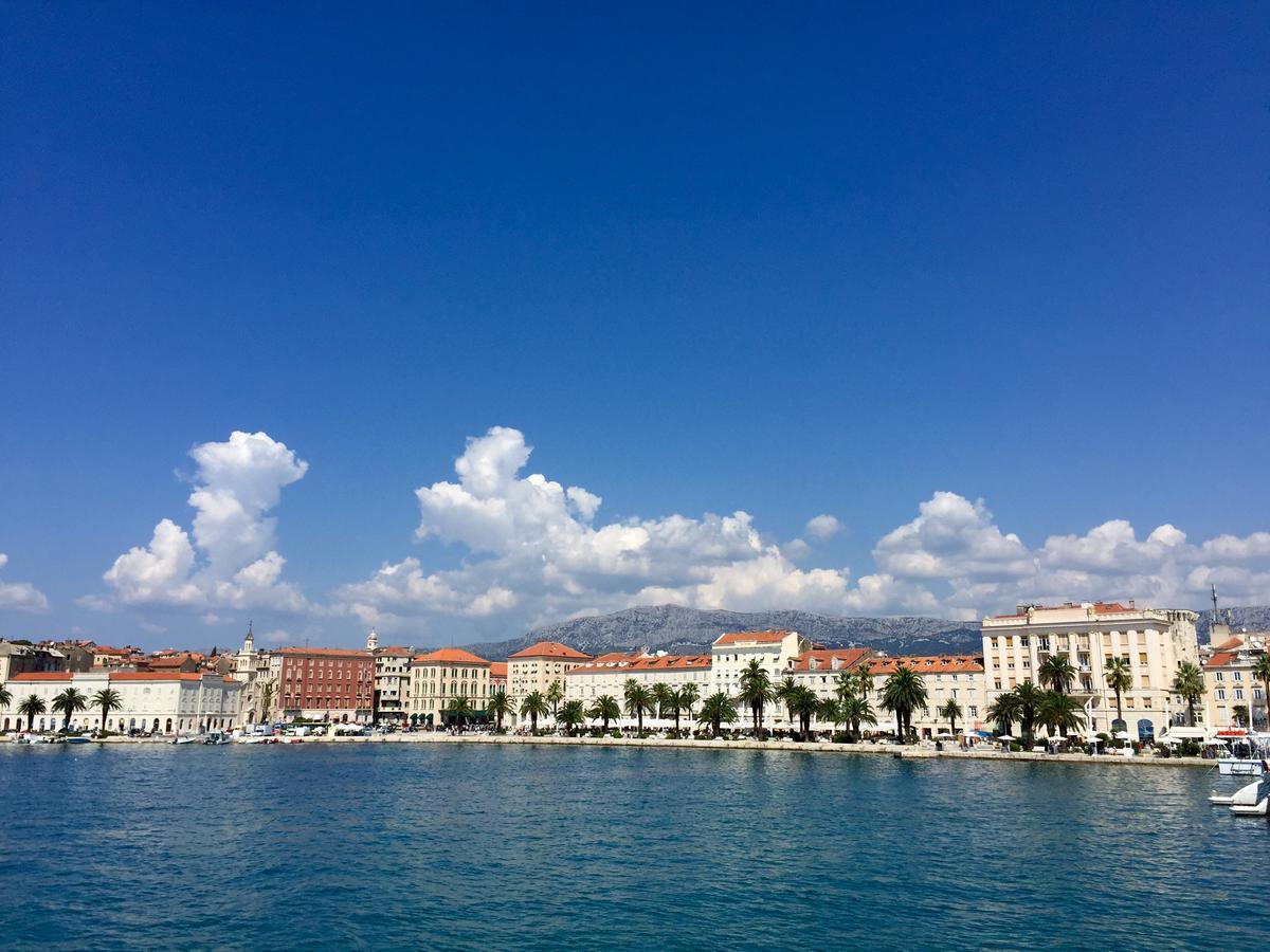 Mediterano Apartment - City Center Split Bagian luar foto